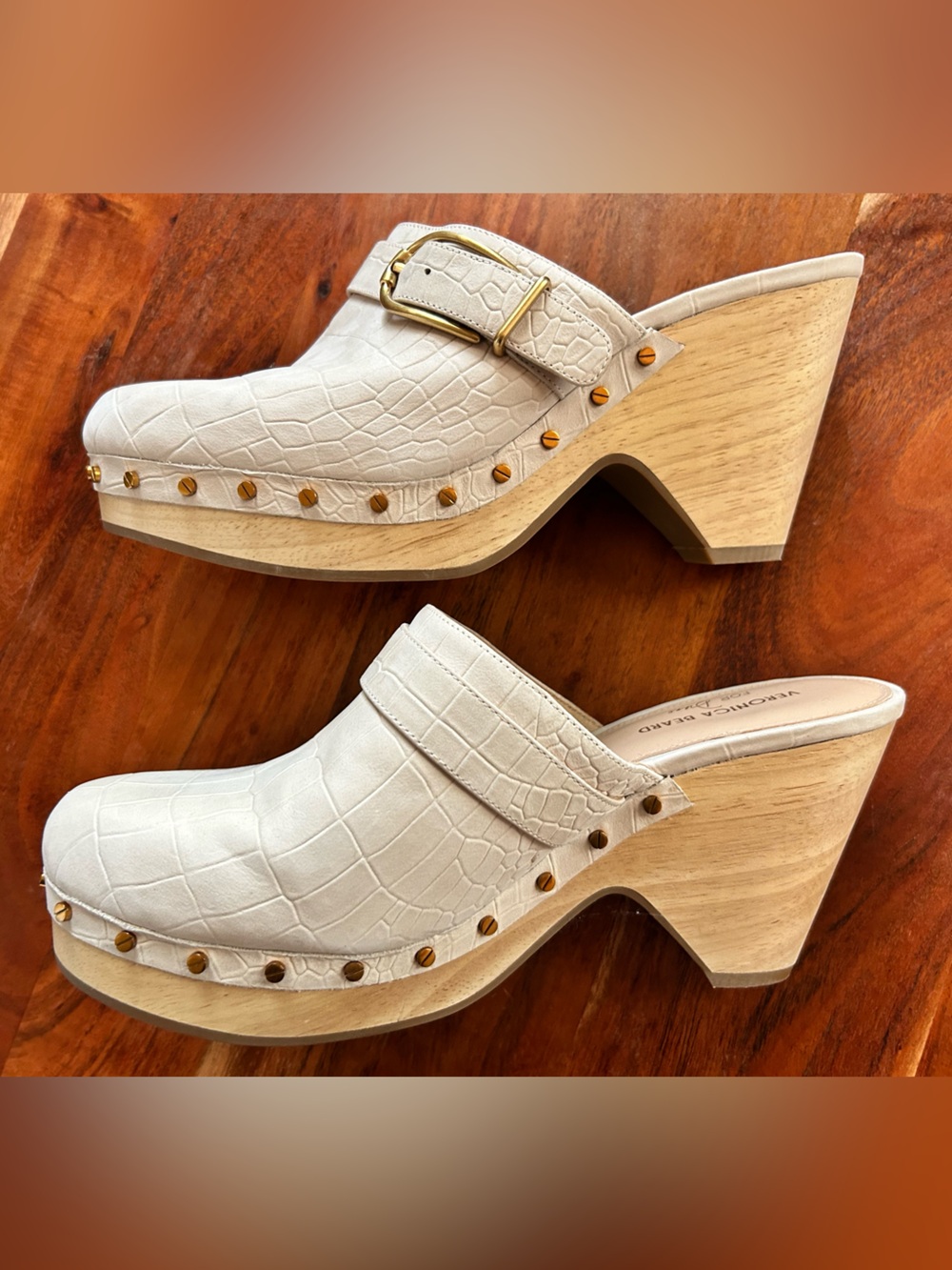 Veronica Beard Cream Croc-Embossed Leather Mule Clogs with Gold Buckle - Picture 4 of 10